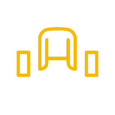 Mann hebt eine Langhantel